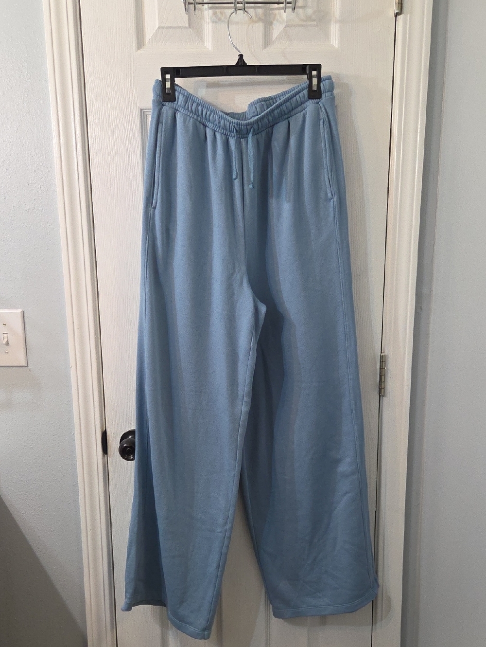 GAP Women's Light Blue Wide-Leg Sweatpants with Drawstring